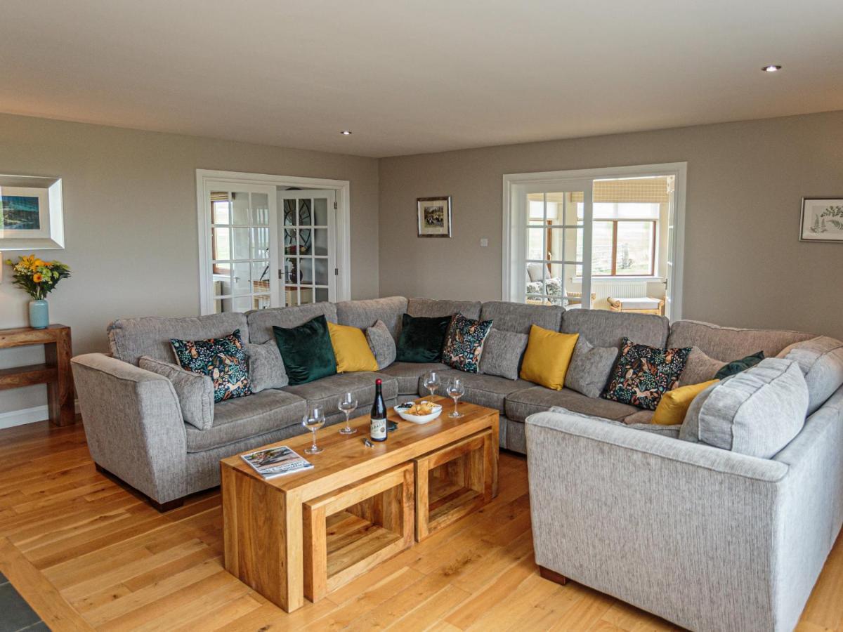 Corsewall Castle Farm Lodges Kirkcolm Екстер'єр фото