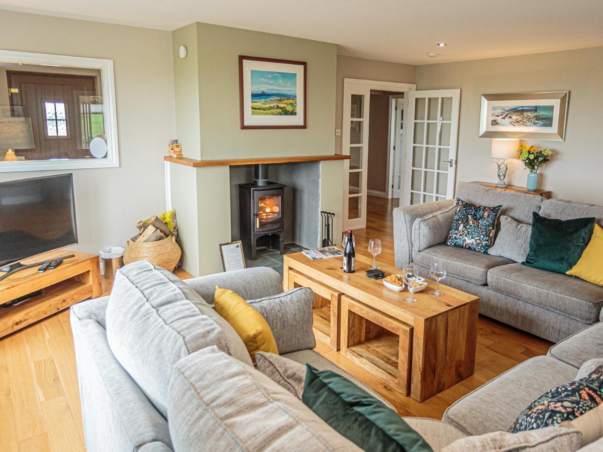 Corsewall Castle Farm Lodges Kirkcolm Екстер'єр фото