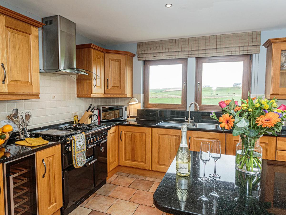 Corsewall Castle Farm Lodges Kirkcolm Екстер'єр фото