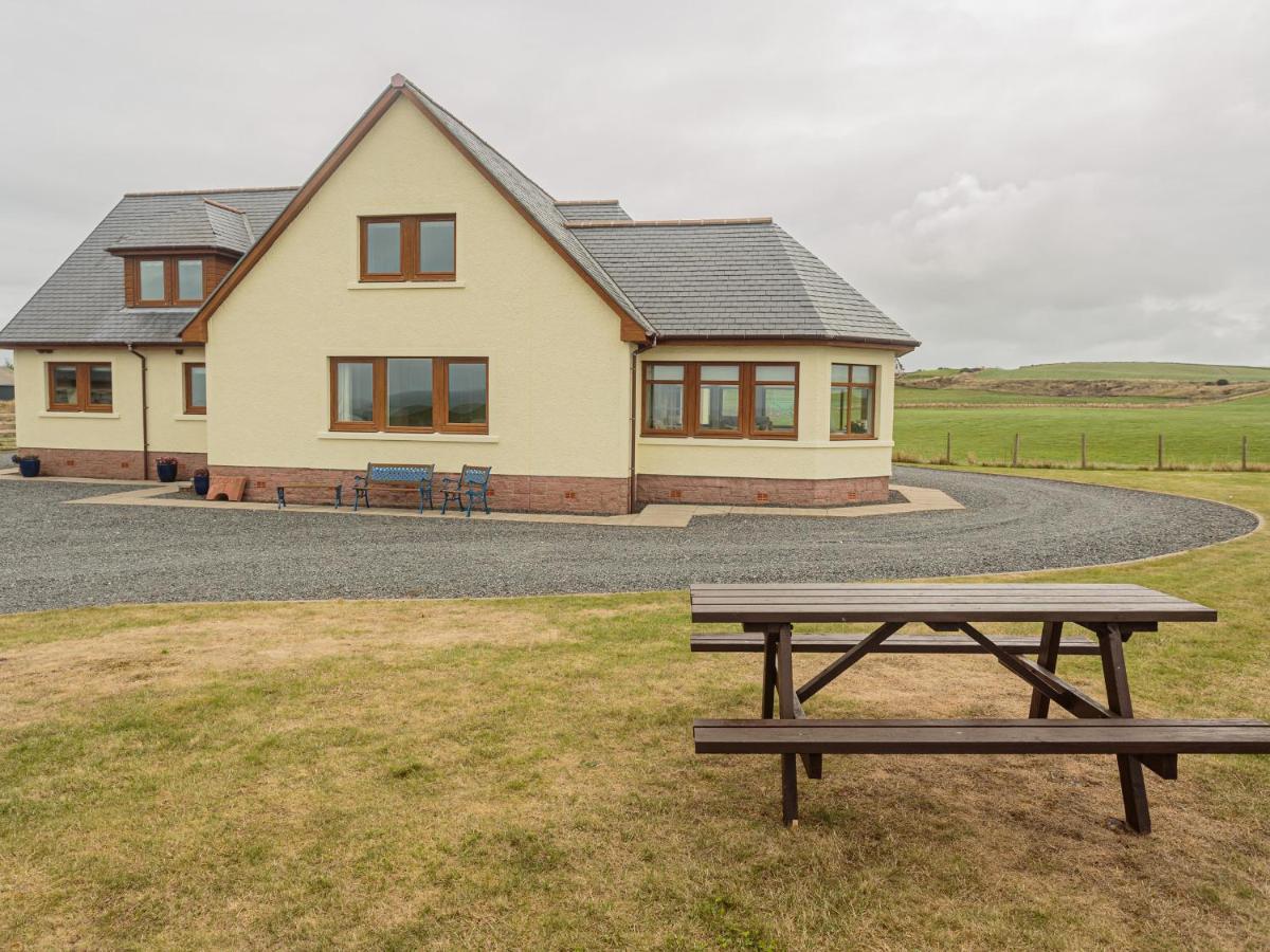 Corsewall Castle Farm Lodges Kirkcolm Екстер'єр фото